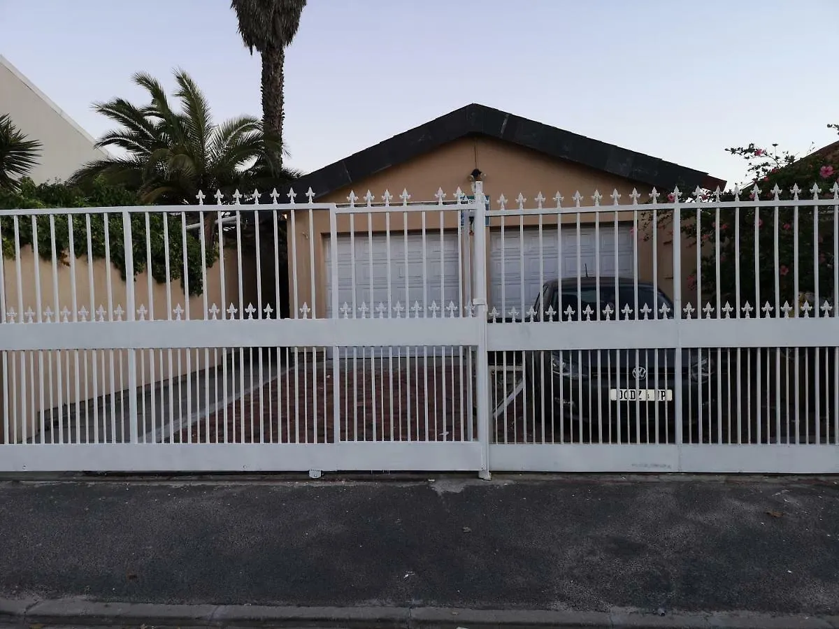 Twinnpalms Accommodation Cape Town Guest house